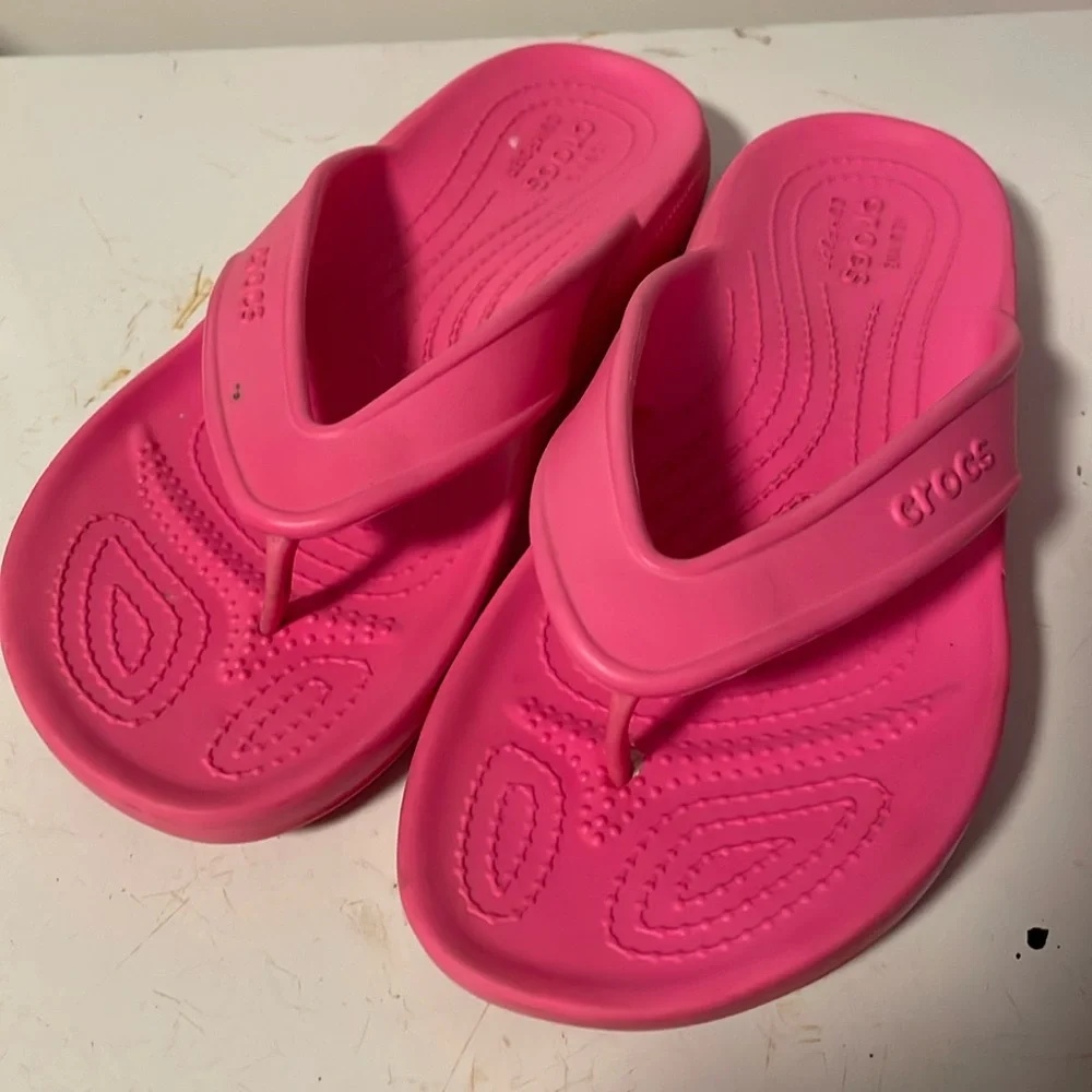 Crocs Classic II Flip Flops Sz 9